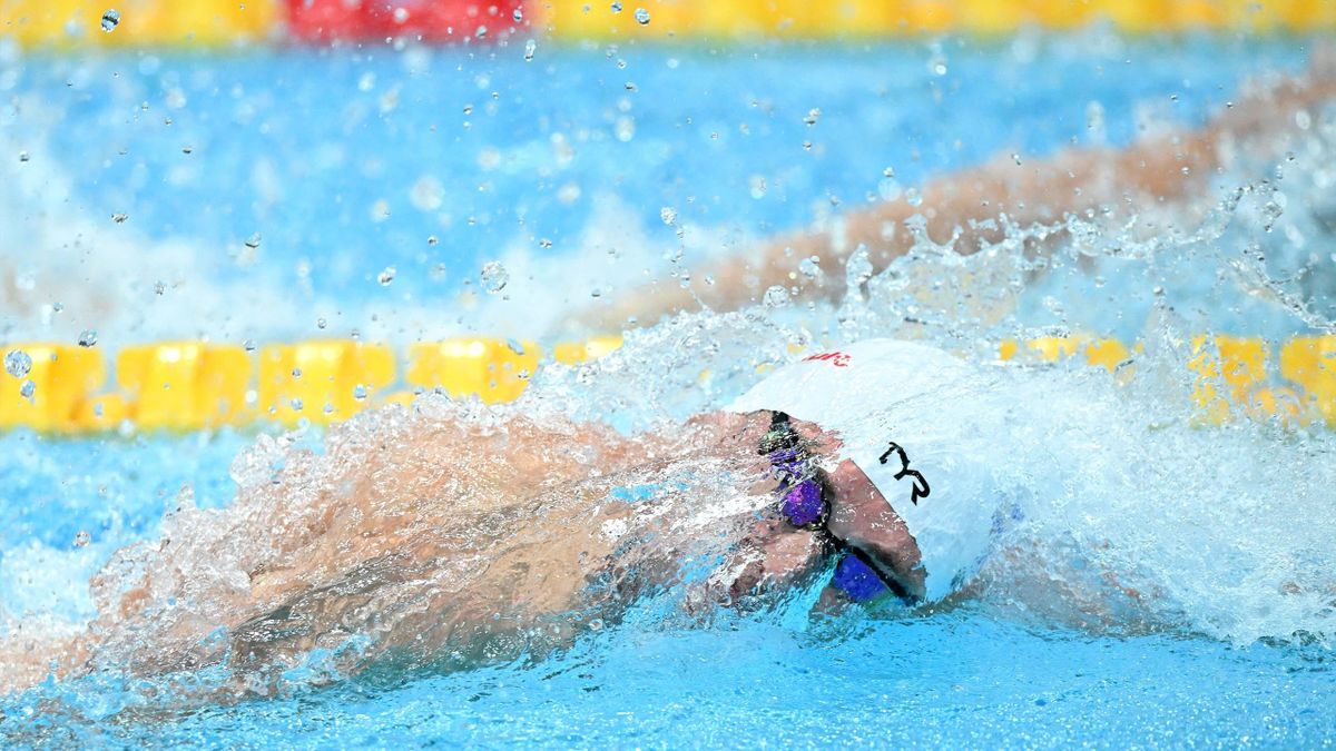 Maxime Grousset, cinquième des séries du 100m nage libre aux Mondiaux de natation 2022 à Budapest.