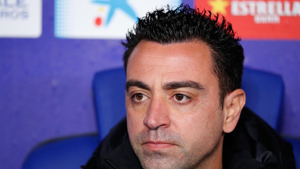 Barcelona boss Xavi 'sad and angry' after 1-1 draw with Napoli in Europa  League play-off first leg - Eurosport