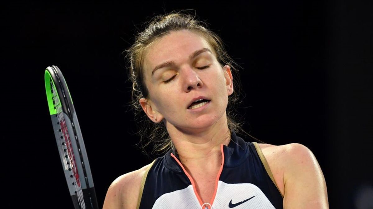Halep pulls out of Dubai Tennis Championships with back issue