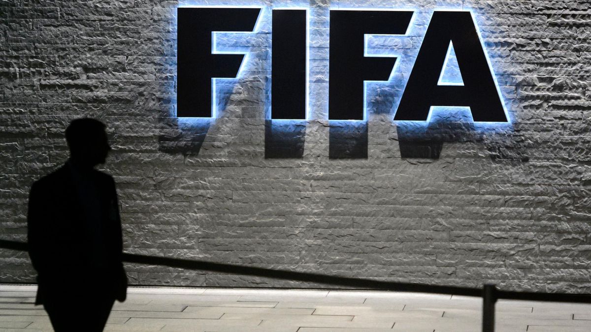 FIFA a anunțat oficial schimbările făcute pentru perioada de transferuri