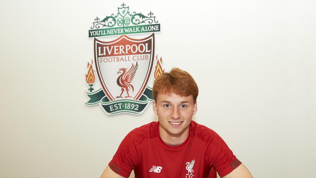 Football News Liverpool Agree To Sign Dutch Defender Sepp Van Den Berg Eurosport