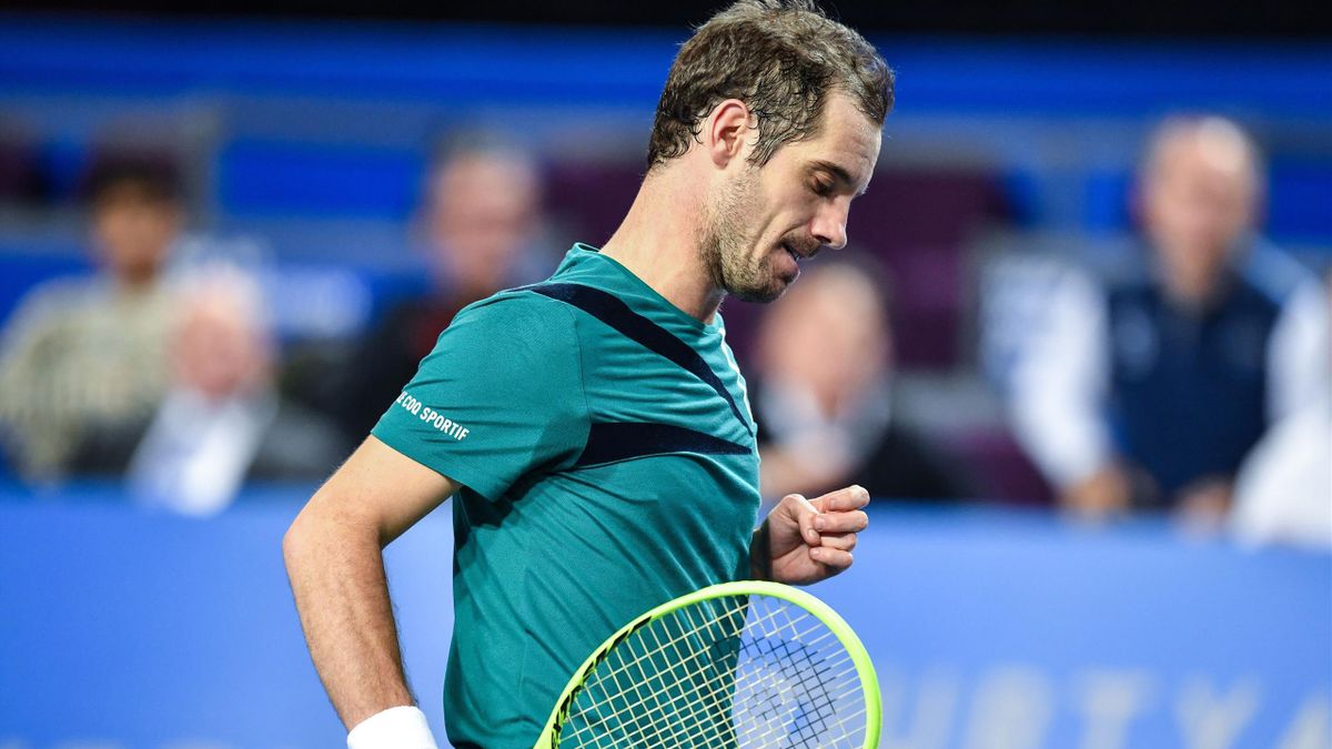 Richard Gasquet's Blonde Hair: A Fan Favorite or a Distraction? - wide 3