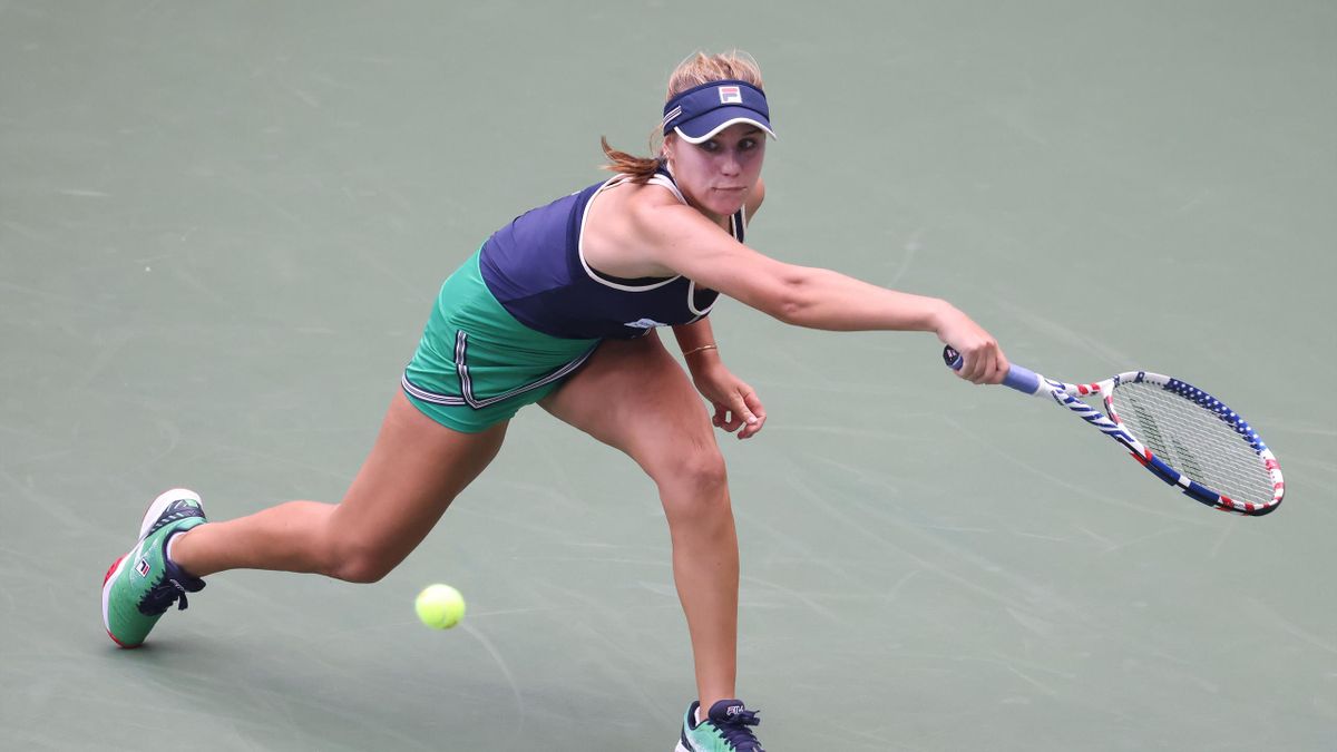 Sofia Kenin of the United States returns the ball during her Women's Singles first round match against Yanina Wickmayer of Belgium on Day Two of the 2020 US Open at the USTA Billie Jean King National Tennis Center