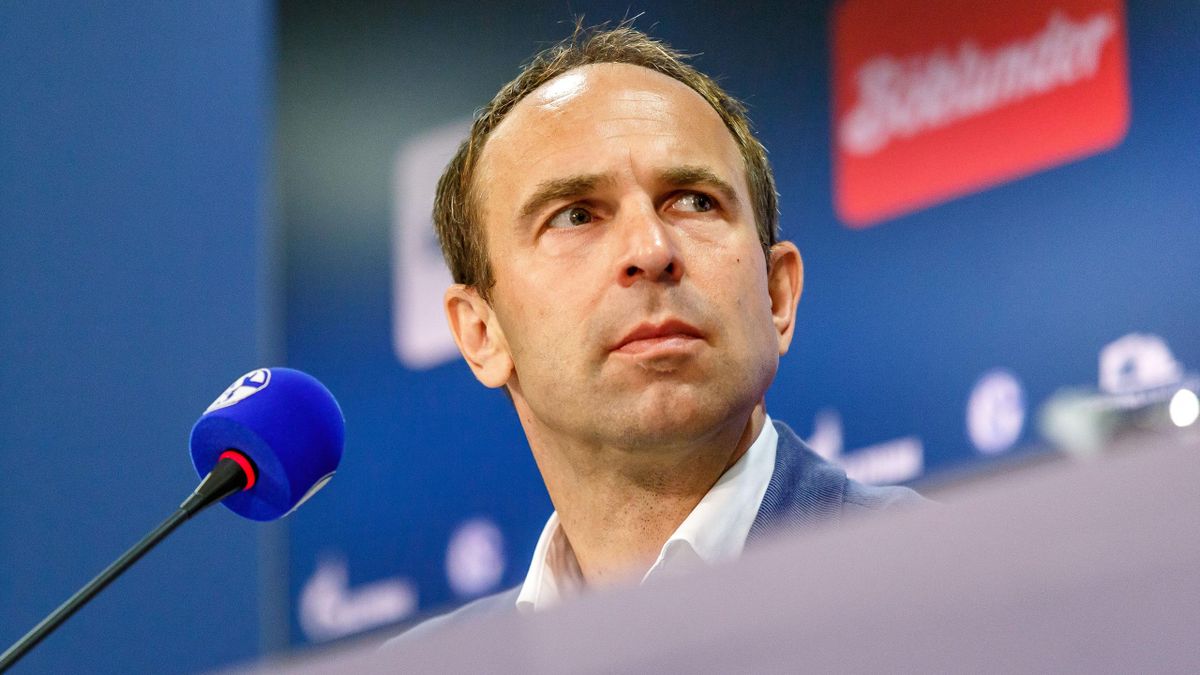 Legt sein Amt auf Schalke im Sommer nieder: Marketing-Vorstand Alexander Jobst