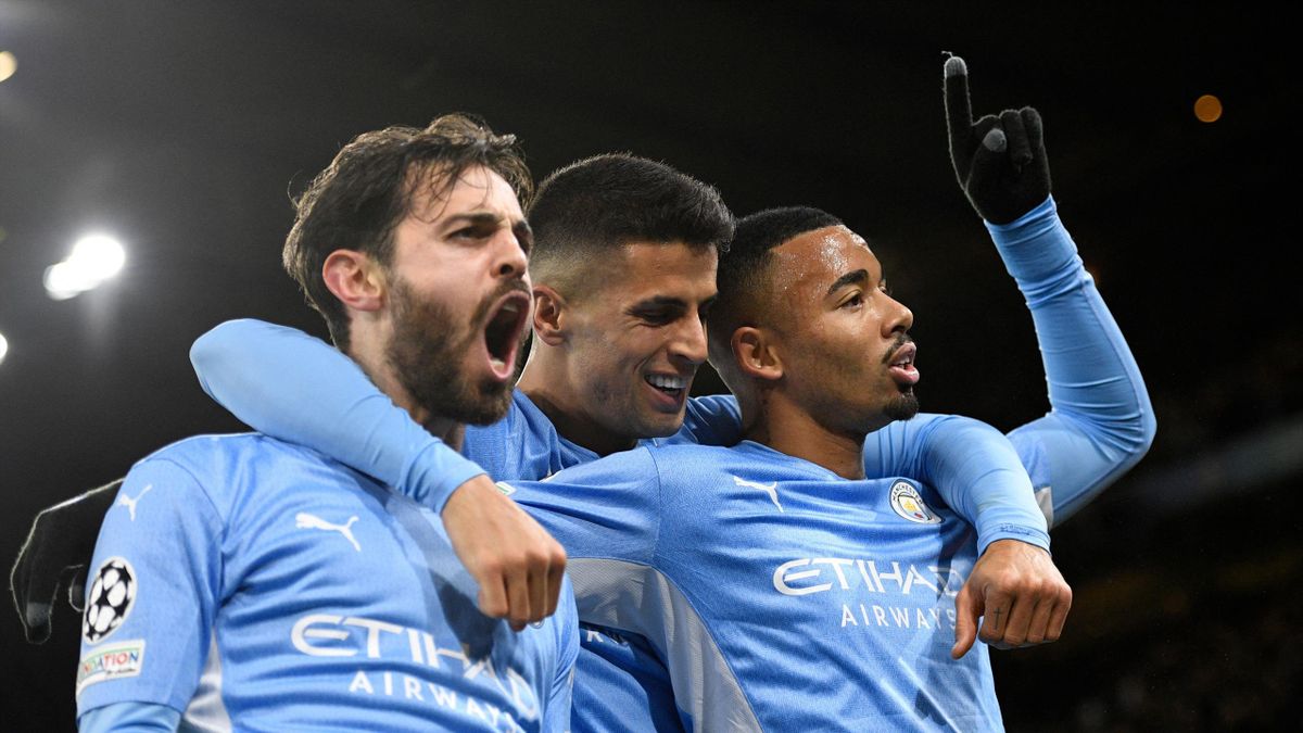 City Roar Back from One Down to Stun PSG at the Etihad!