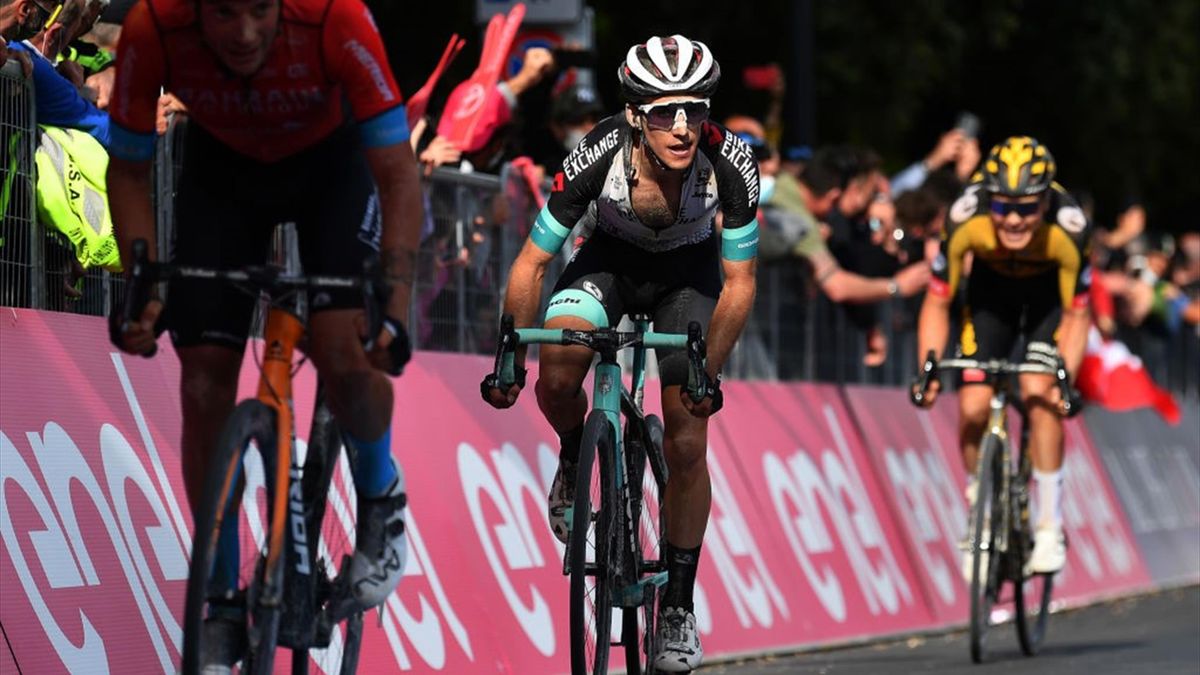Simon Yates nella tappa di Montalcino - Giro d'Italia 2021