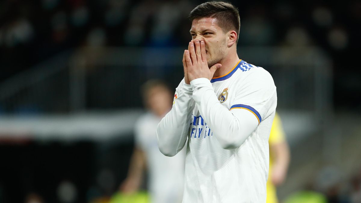 Auch Real Madrids Luka Jovic hat sich mit dem Corona-Virus infiziert