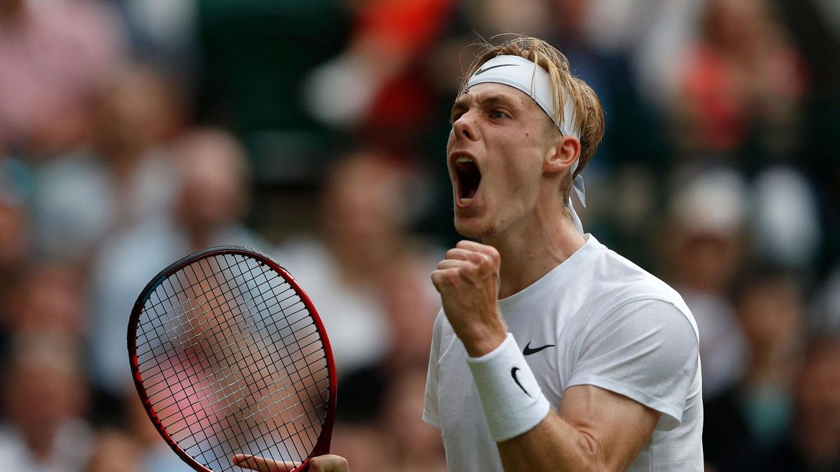 Canada's Denis Shapovalov reacts after winning the first set against Britain's Andy Murray during their men's singles third round match on the fifth day of the 2021 Wimbledon Championships