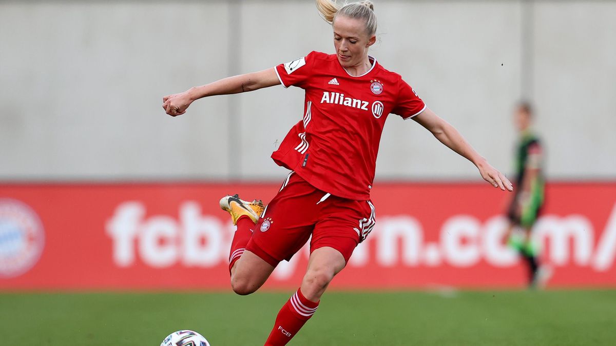 Lea Schüller (Bayern Munich).