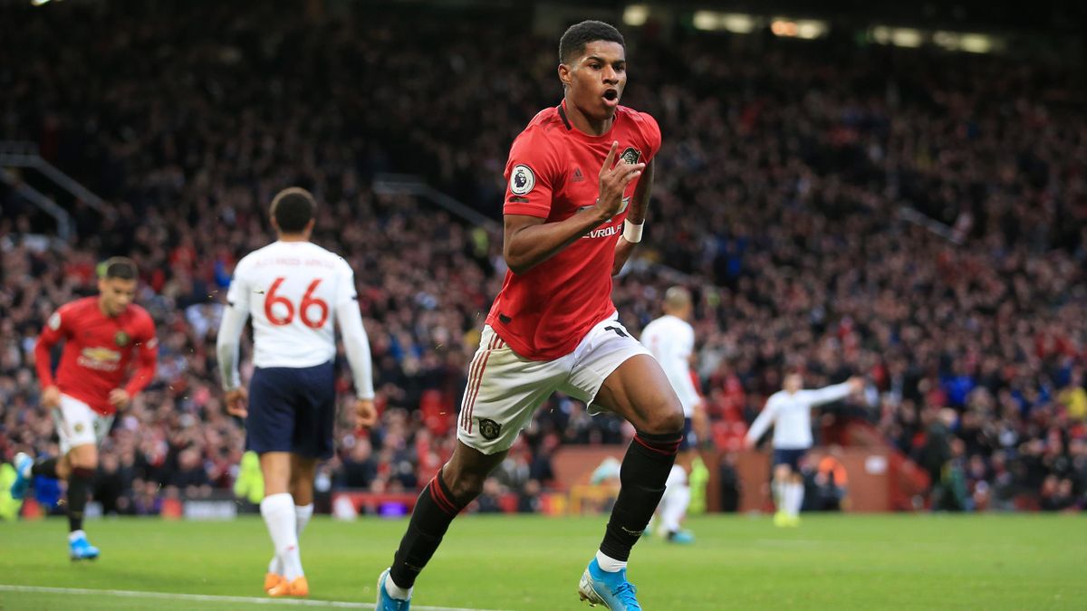 Marcus Rashford of Man Utd celebrates after scoring their 1st goal during the Premier League match between Manchester United and Liverpool FC at Old Trafford on October 20, 2019