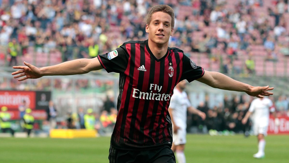Mario Pasalic Pens New Chelsea Deal And Joins Spartak Moscow On Loan Eurosport