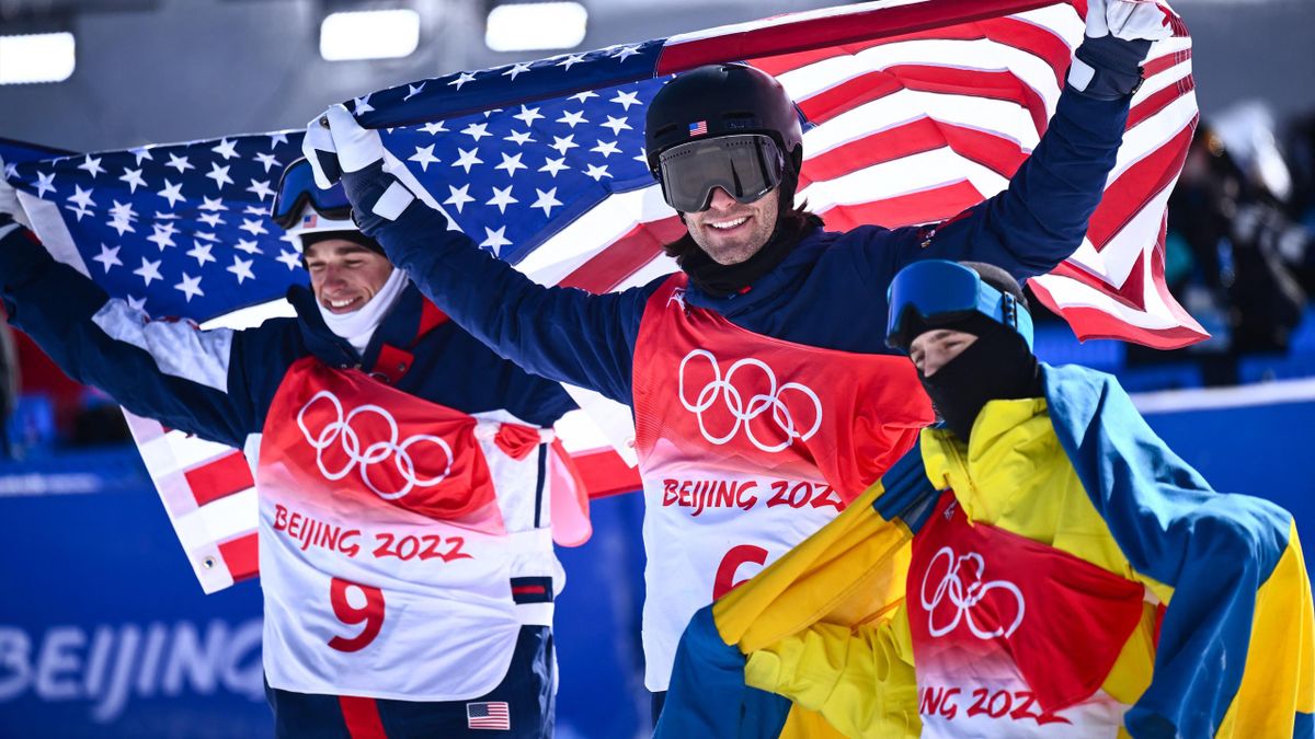 (From L to R) Silver medallist USA's Nicholas Goepper, gold medallist USA's Alexander Hall and bronze medallist Sweden's Jesper Tjader