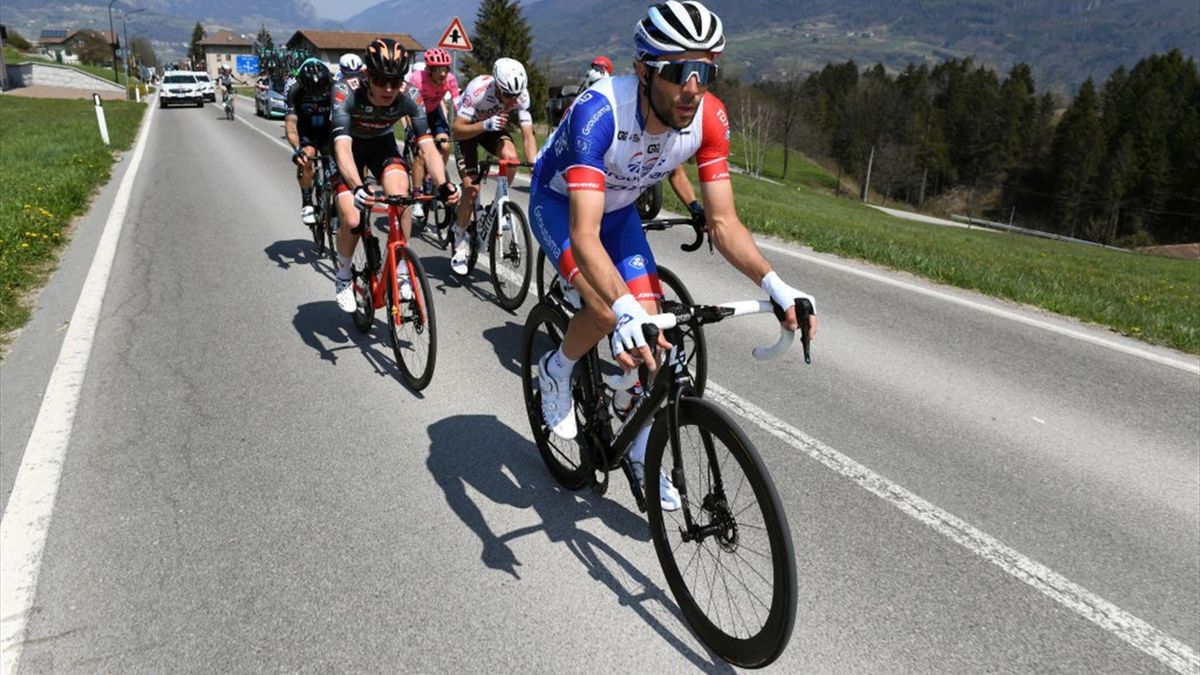 Thibaut Pinot durante la 5a tappa del Tour of the Alps 2021