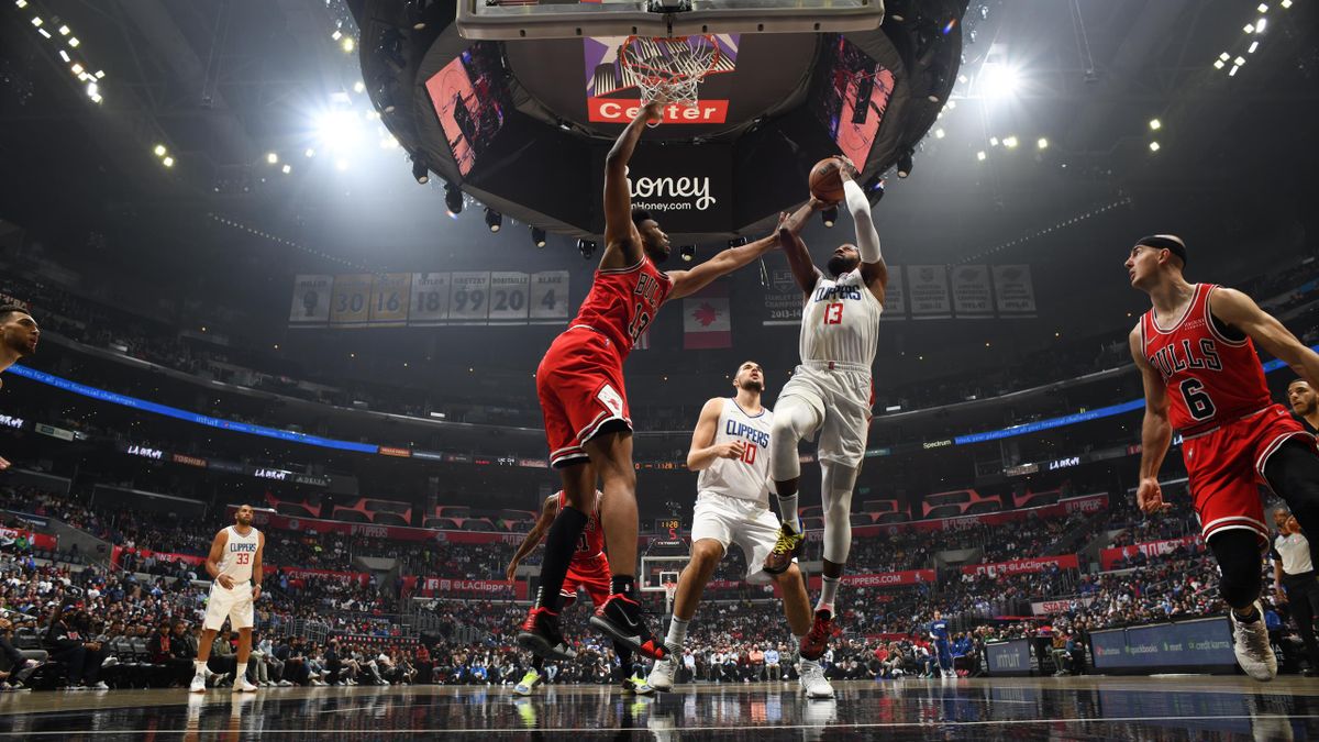 Paul George lors du match opposant les Chicago Bulls aux Los Angeles Clippers, le 14 novembre 2021 en NBA