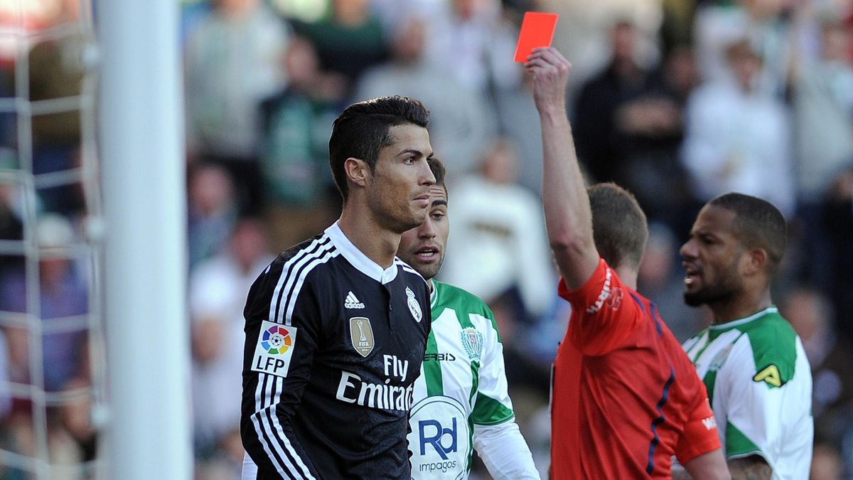 Cristiano for red card against Cordoba Eurosport