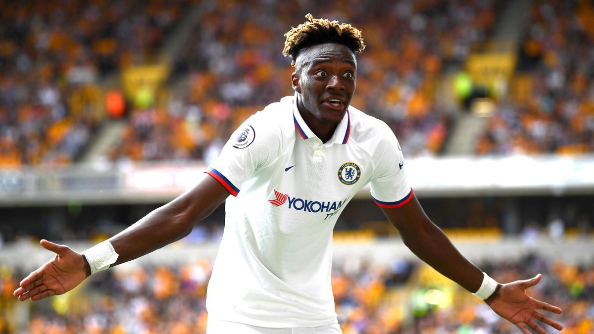 Football News Tammy Abraham Smashes Hat Trick As Chelsea Win At Wolves Eurosport