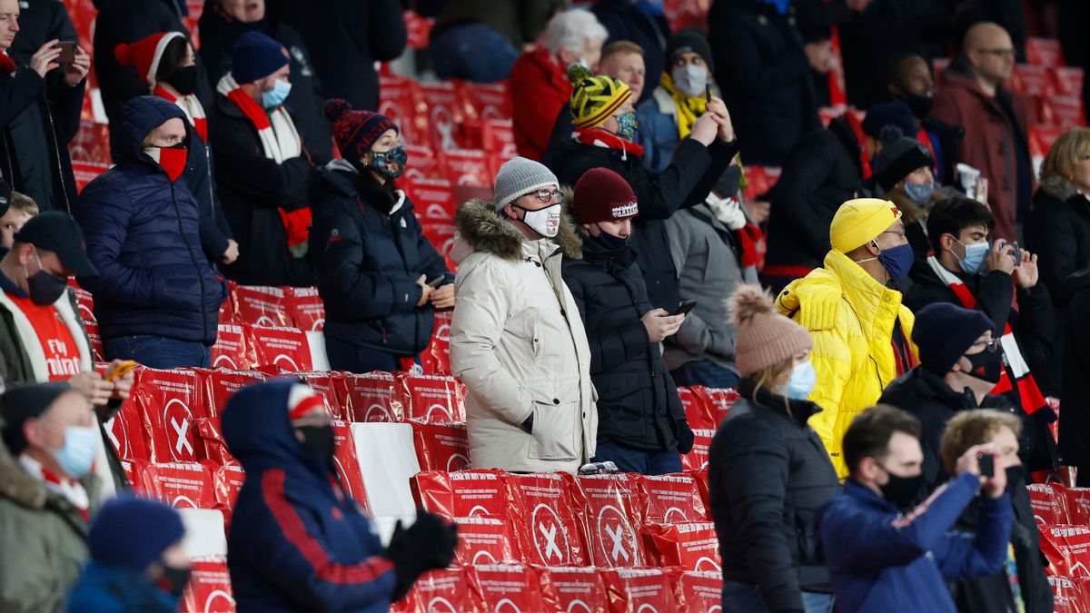 Fanii lui Arsenal au revenit pe Emirates, după 9 luni