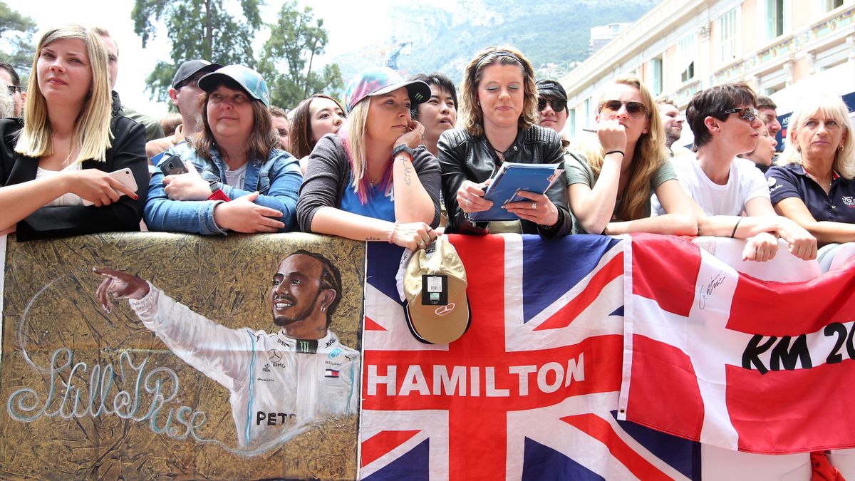 Fanii lui Hamilton nu sunt împăcați cu deznodământul cursei de la Abu Dhabi
