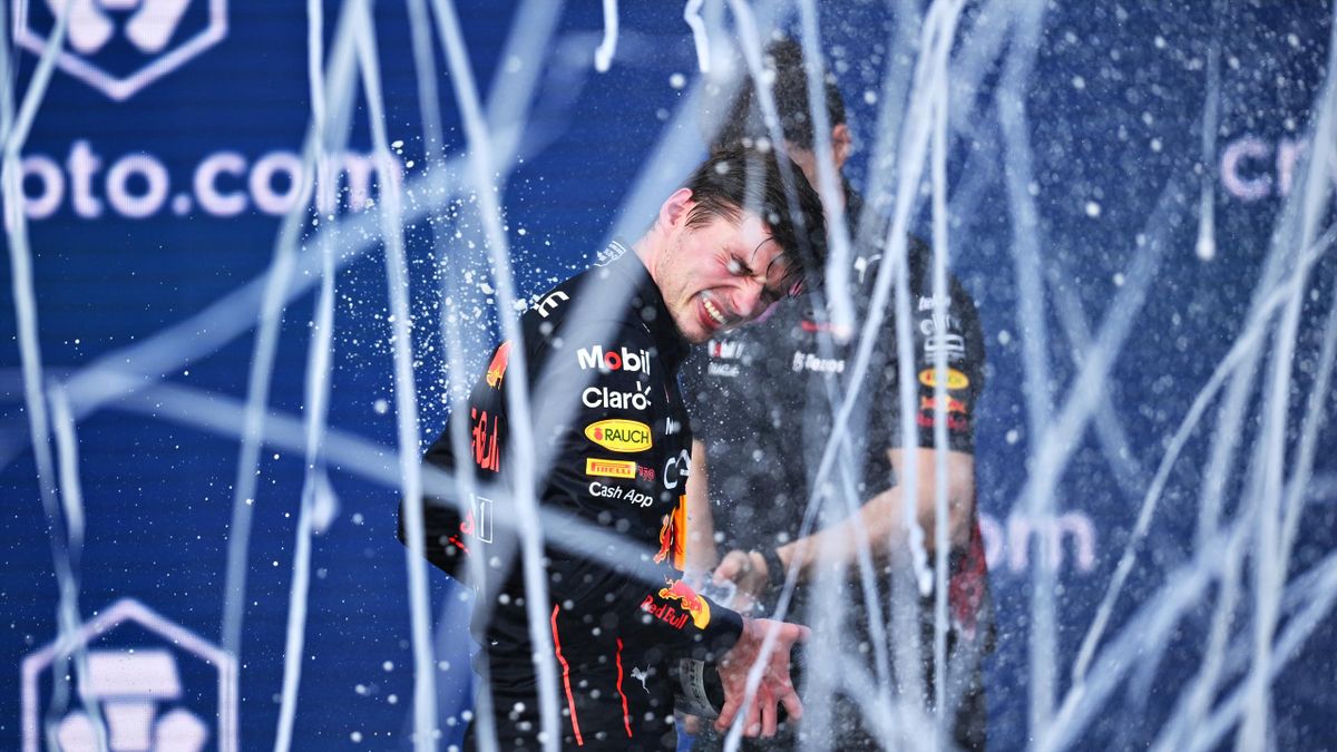 Max Verstappen tout à sa joie après sa victoire au Granx Prix de Miami