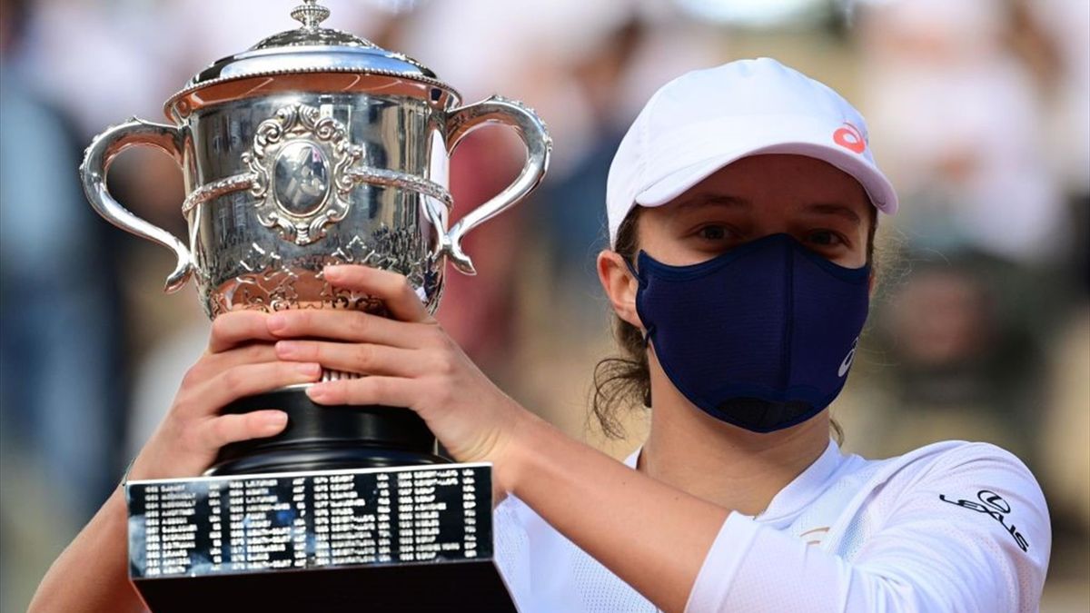 Roland Garros | Ongenaakbare Swiatek wint Roland Garros ...