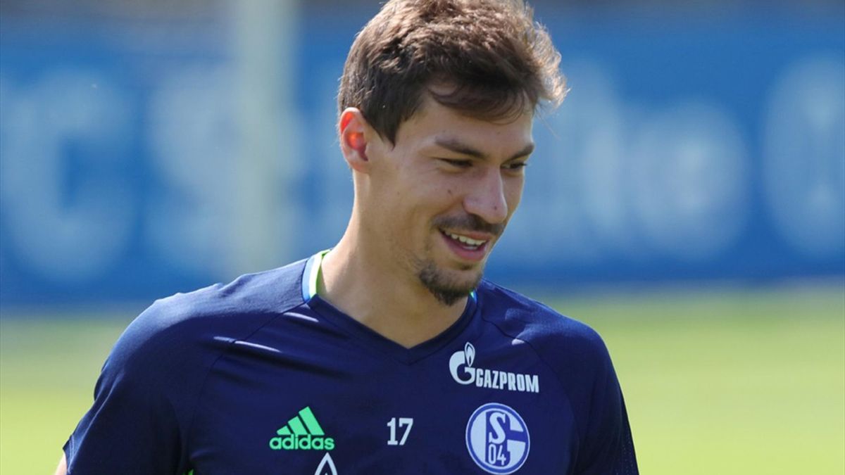 Schalke 04 Verpflichtet Benjamin Stambouli Eurosport