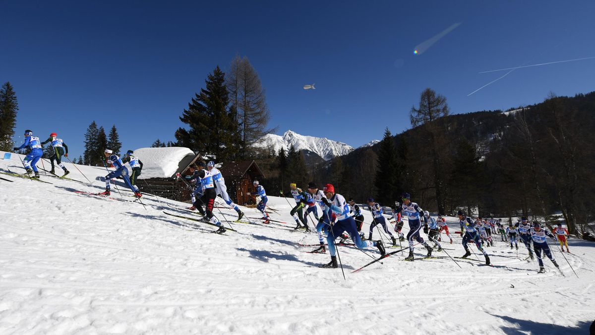 A general view as athletes compete in the Cross Country Skiathlon Men 30k race during the FIS Nordic World Ski Championships on February 23, 2019 in Seefeld, Austria