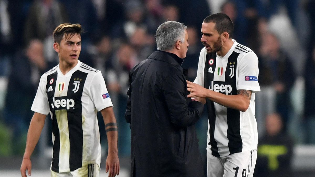 Football News Paul Scholes Hits Out At Jose Mourinho For Lack Of Class After Celebrations Eurosport 'i didn't offend anyone at the end, i just made a gesture that i wanted to hear them louder. eurosport