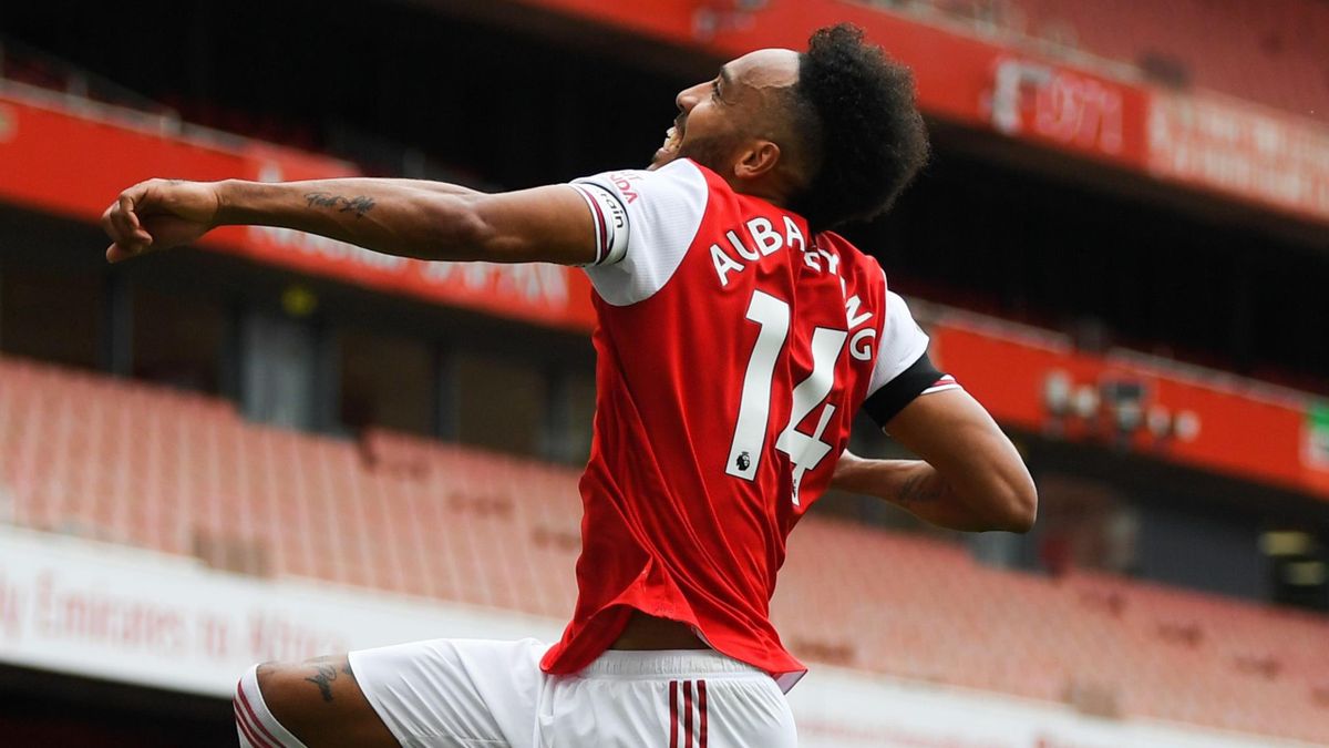 Pierre Emerick Aubameyang Quizzed About Future After Breaking Record Eurosport