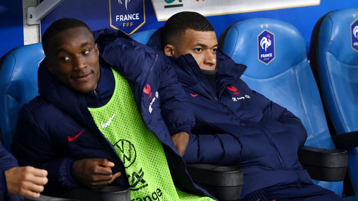 Moussa Diaby et Kylian Mbappé lors du match amical France-Côte d'Ivoire.