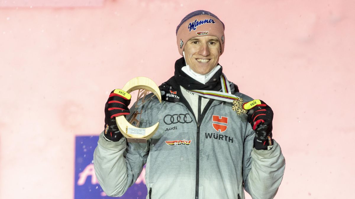 Karl Geiger gewann bei der WM in Oberstdorf bislang breits drei Medaillen