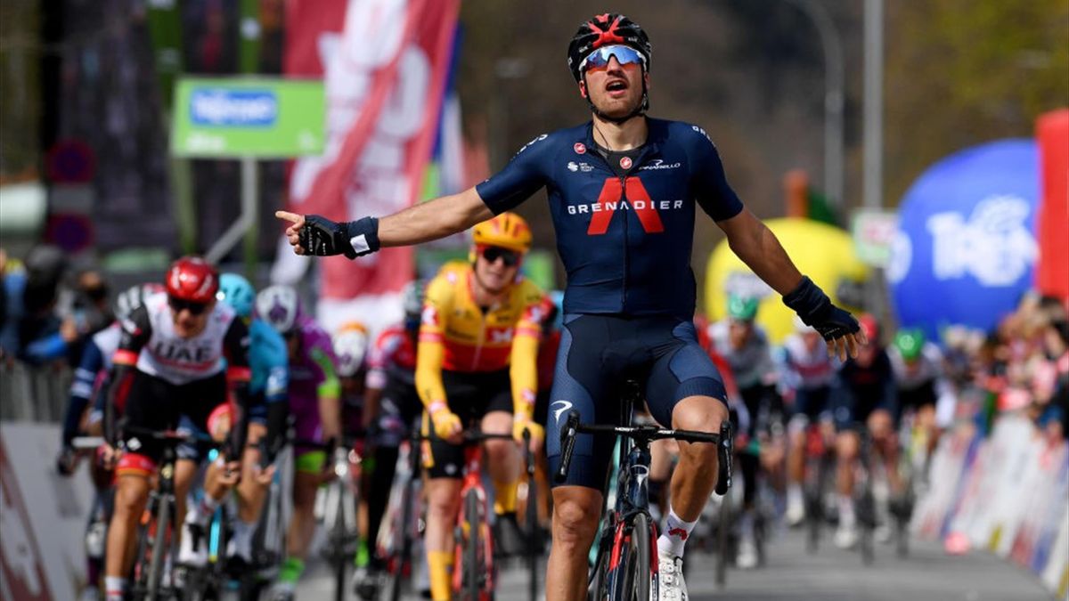 Gianni Moscon esulta per la vittoria a Innsbruck - Tour of the Alps 2021 - Getty Images