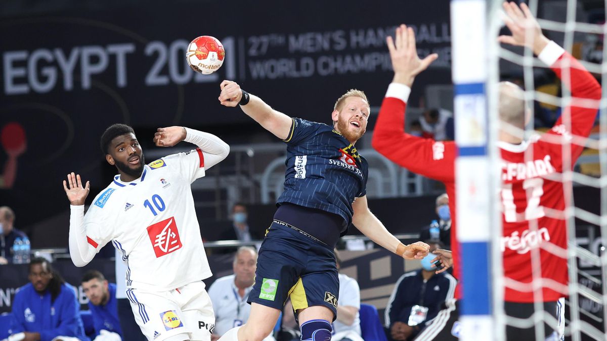 Sweden's right winger Daniel Pettersson celebrates after scoring during the 2021 World Men's Handball Championship semifinal match between France and Sweden at the Cairo Stadium Sports Hall in the Egyptian capital on January 29, 2021