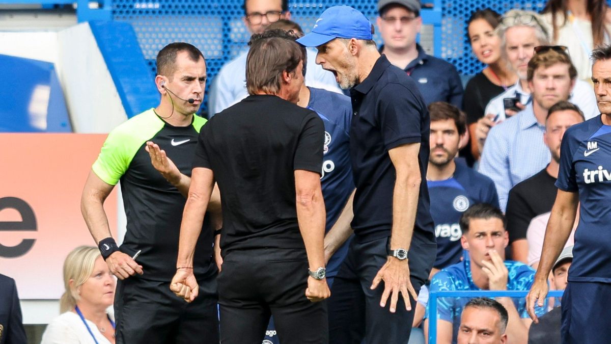 Head Coachs' Antonio Conte of Tottenham Hotspur and Thomas Tuchel of Chelsea square up to each other after Pierre-Emile Hojbjerg of Tottenham Hotspur scores a goal to make it 1-1 during the Premier League match between Chelsea FC and Tottenham Hotspur.