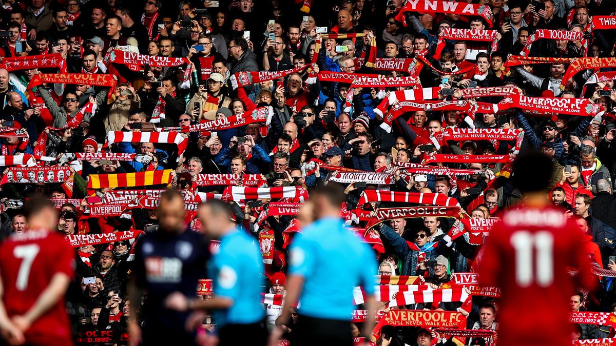 Fanii lui Liverpool au ajutat echipa în multe momente dificile