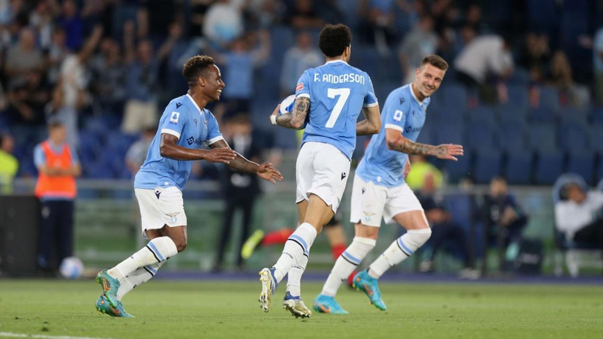 I giocatori della Lazio esultano durante Lazio-Verona - Serie A 2021-22