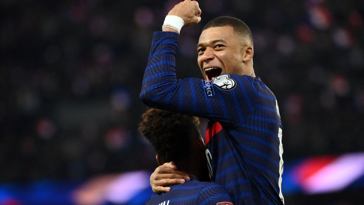 France's forward Kylian Mbappe celebrates after scoring a goal during the FIFA World Cup 2022 qualification football match between France and Kazhakstan at the Parc des Princes stadium in Paris, on November 13, 2021. (Photo by FRANCK FIFE / AFP)