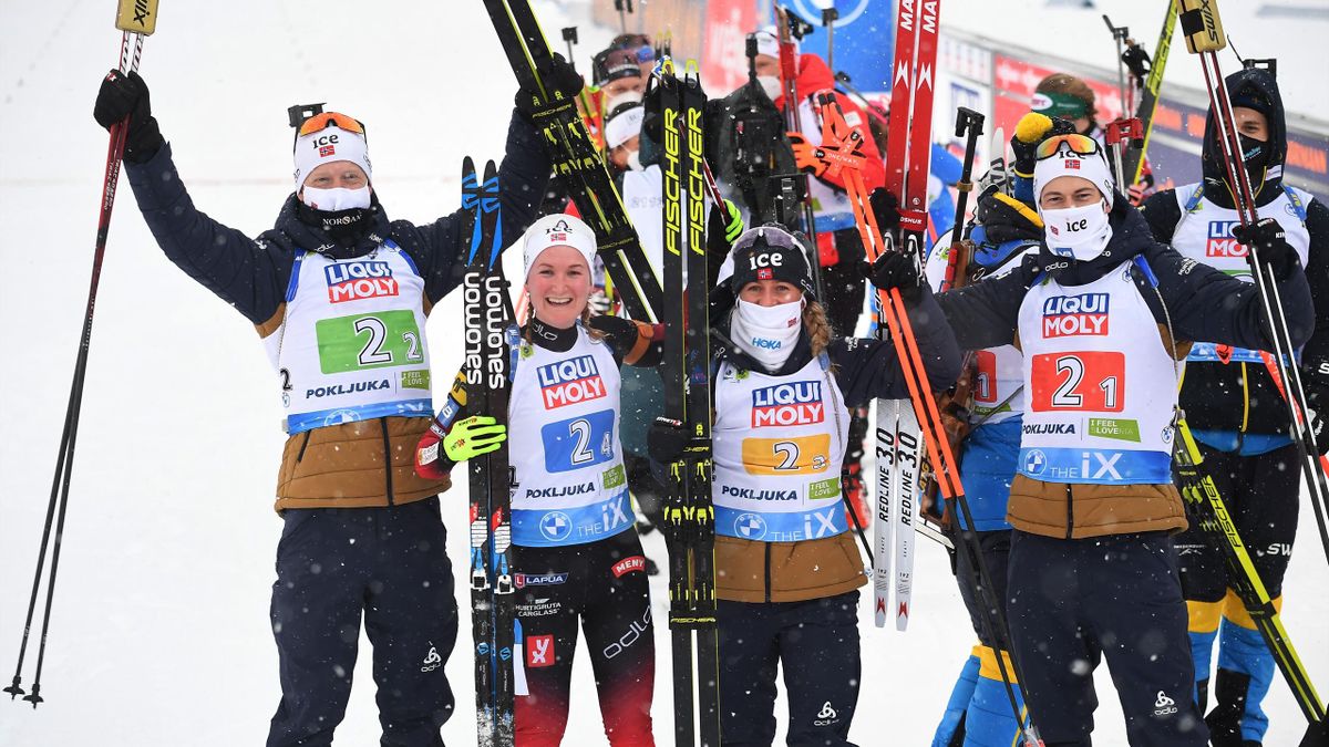 Johannes Boe, Marte Roeiseland, Tiril Eckhoff et Sturla Holm Laegreid, vainqueurs du relais mixte des Mondiaux de Pokljuka, le 10 février 2021