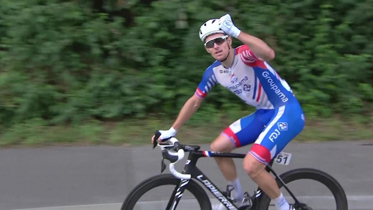 Finish and victory for Arnaud Demare