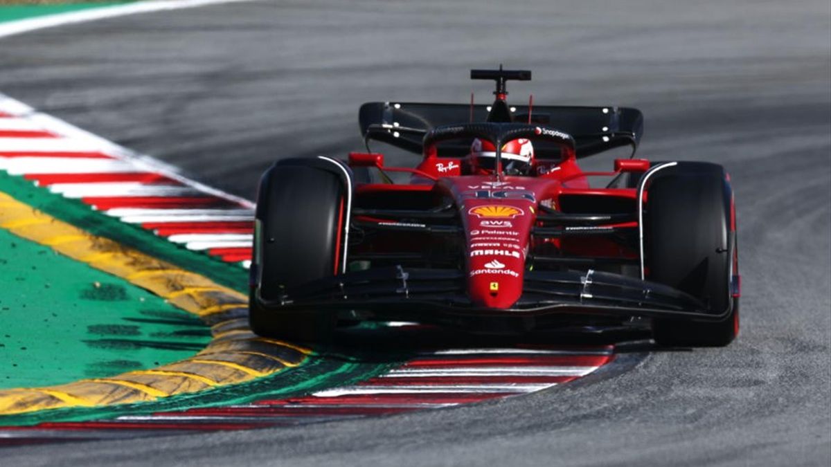 Leclerc nyerte a második szabadedzést, megérkeztek a Mercedesek