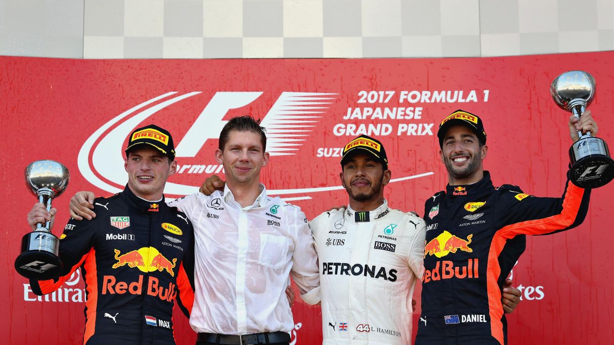 Max Verstappen, Lewis Hamilton y Daniel Ricciardo, en el podio del Gran Premio de Japón