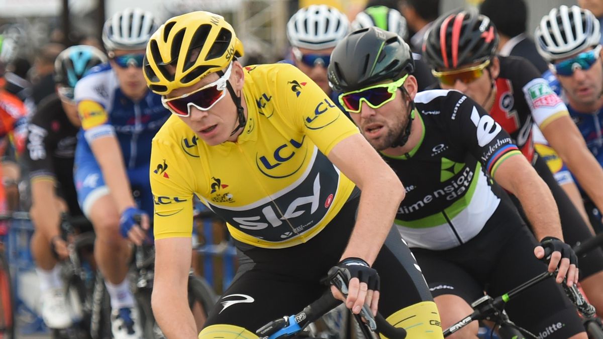 Christopher FROOME (Team SKY) and Mark CAVENDISH (DImension Data) in action during 58.9km Main Race of the 5th edition of TDF Saitama Criterium 2017 . On Saturday, 4 November 2017, in Saitama, Japan. (Photo by Artur Widak/NurPhoto via Getty Images)