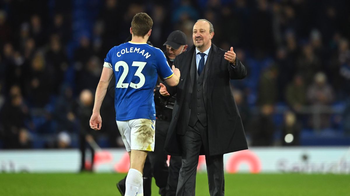 Rafael Benitez, Manager of Everton celebrates with Seamus Coleman of Everton after victory in the Premier League match between Everton and Arsenal at Goodison Park on December 06, 2021 in Liverpool, England.