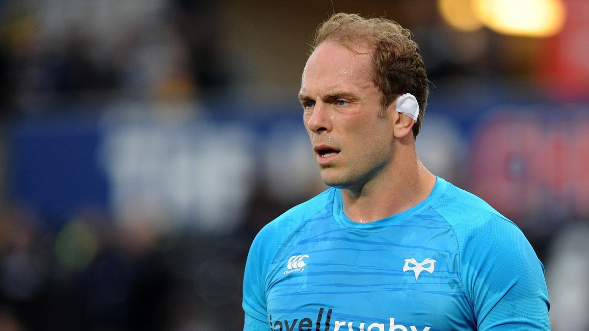 Wales Lock Alun Wyn Jones Named Lions Captain As Squad Confirmed For South Africa Tour This Year Eurosport