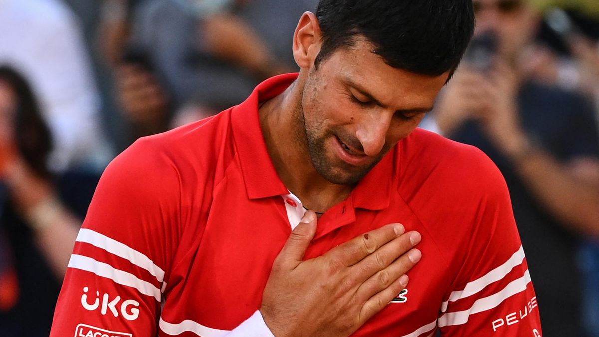 Novak Djokovic, sacré à Roland-Garros après sa victoire sur Stefanos Tsitsipas