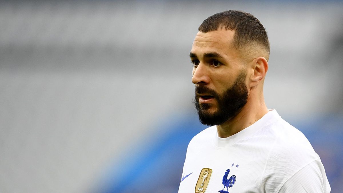How return of 'brilliant' Karim Benzema will force Didier Deschamps into France tactical switch ...