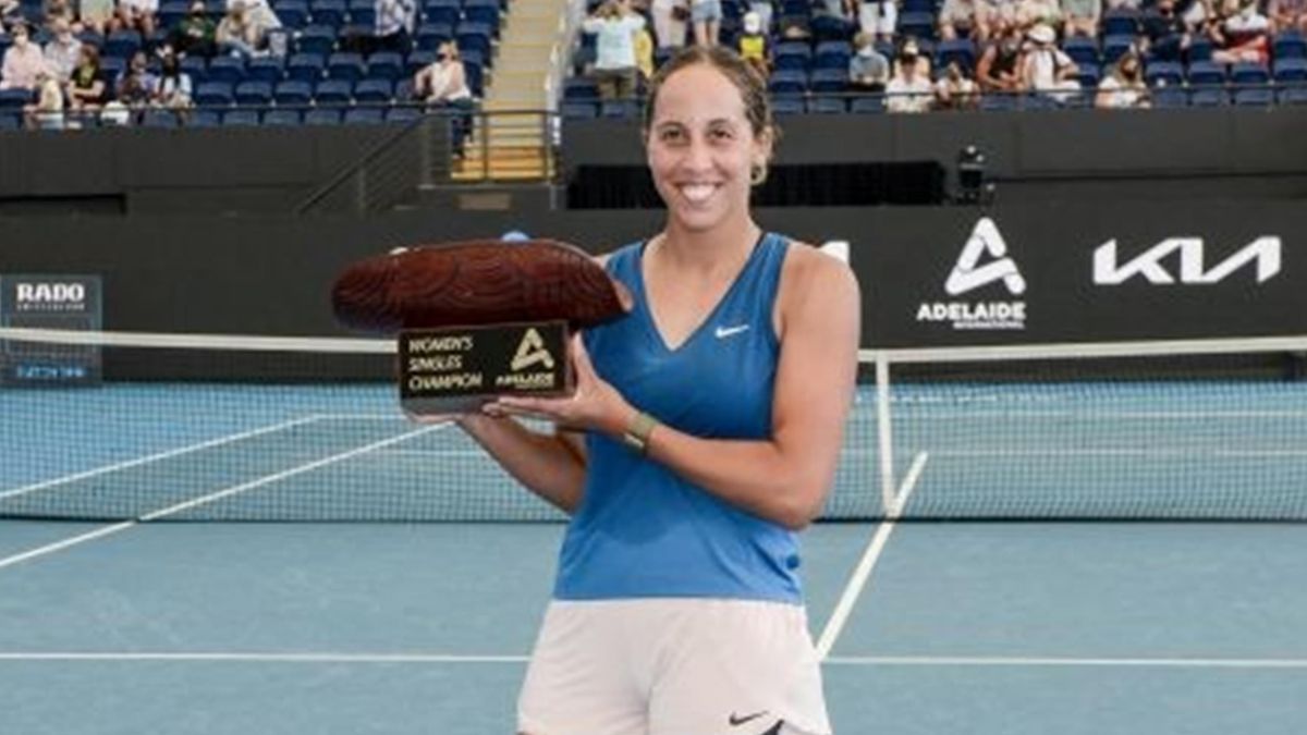 Madison Keys of the US poses with the trophy after winning against Alison Riske of the US in the women's singles final match at Adelaide International WTA 250 tennis tournament in Adelaide on January 15, 2022