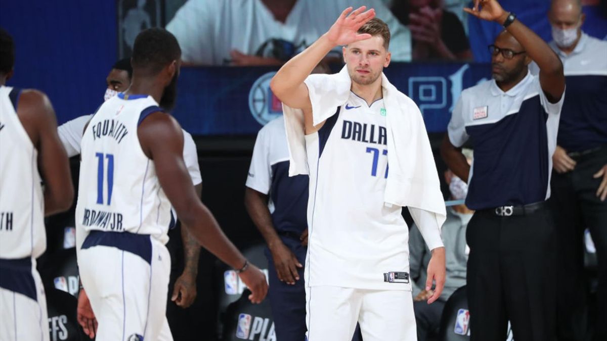 Dallas Et Utah Egalisent Toronto Et Boston Creusent L Ecart Eurosport