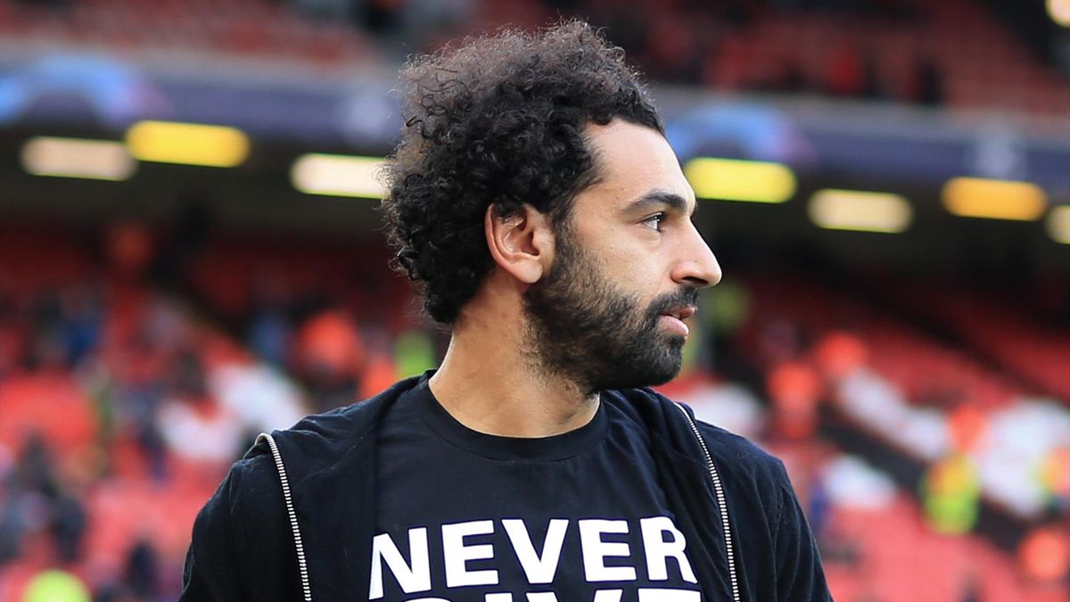 napadayushij liverpulya mohamed salah
