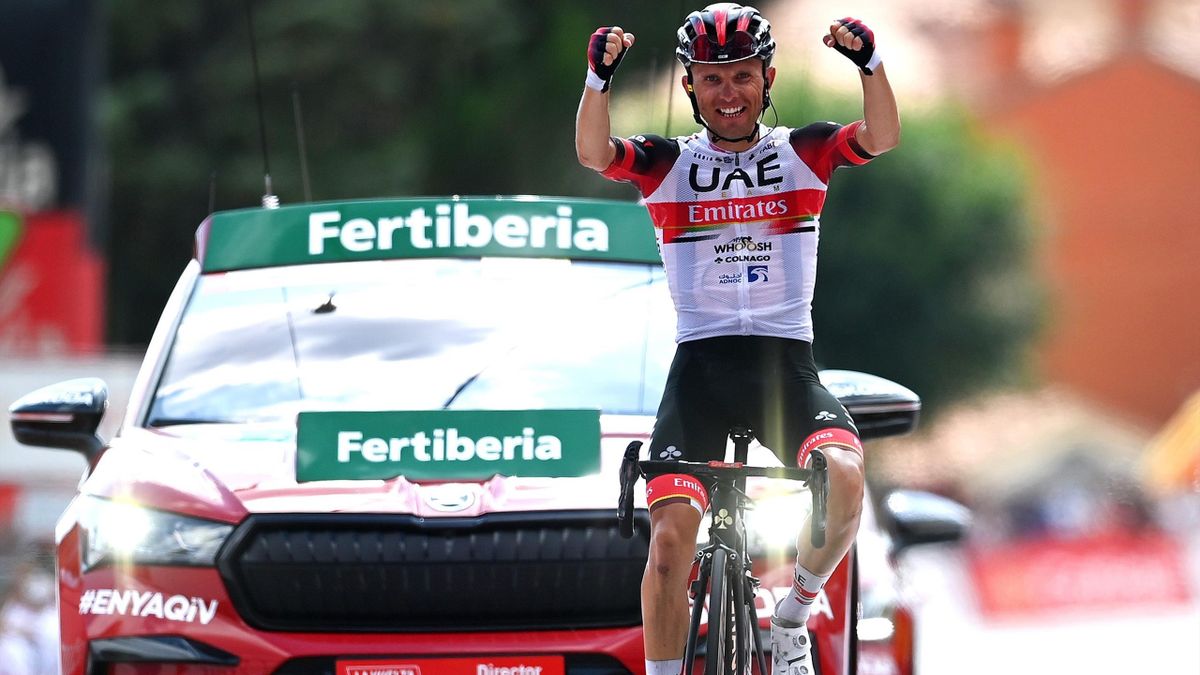 Vuelta 2021 Rafal Majka Gewinnt 15 Etappe Der Spanien Rundfahrt Nach El Barraco Eurosport