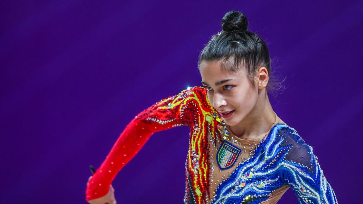 Sofia Raffaeli durante la Coppa del Mondo 2022 di ginnastica ritmica
